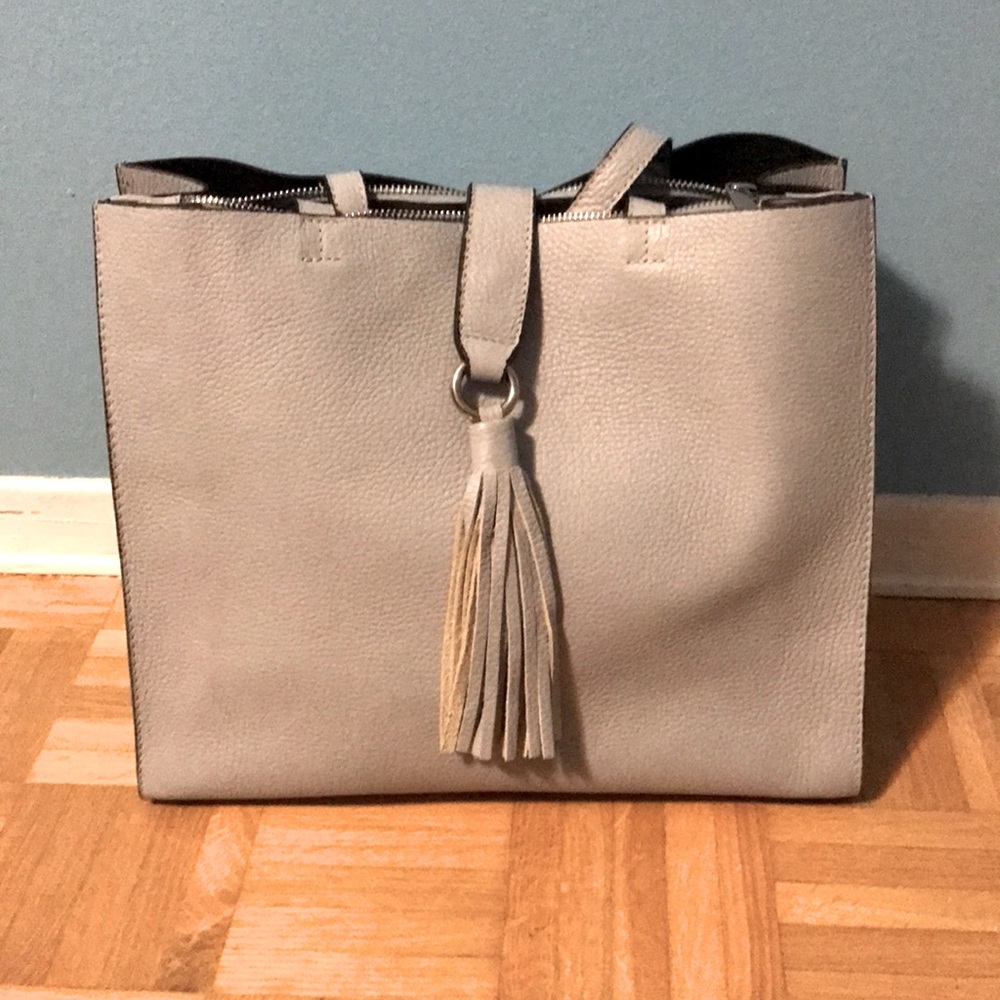 MONICA FERRUCCI leather tote with tassel